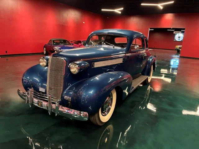 1937 Cadilliac 60 Coupe